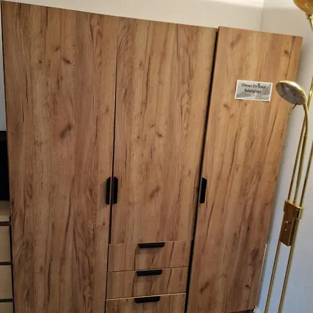 Private In To Roomsapartment Проживание в семье