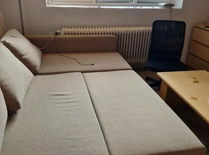 Private In To Roomsapartment *