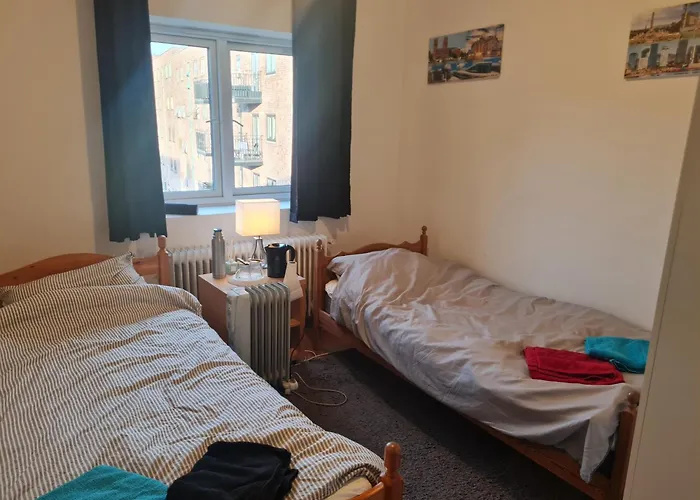Rum i privatbostad Private In To Roomsapartment